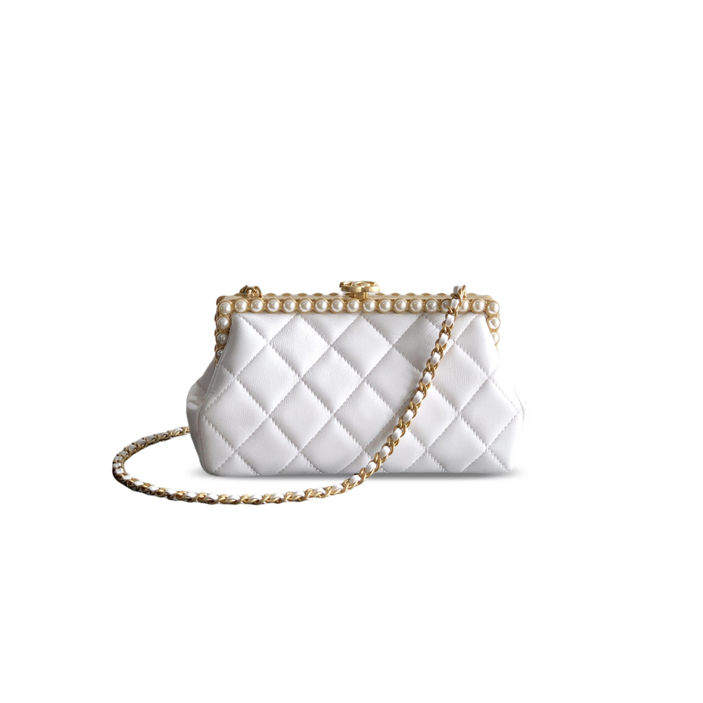 CHANEL 26C LAMBSKIN PEARLS CLUTCH AS5912 (20.5*10*7.5cm)